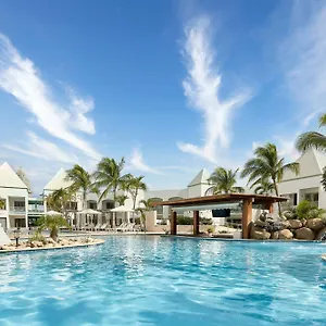 Courtyard By Marriott Aruba Palm Beach